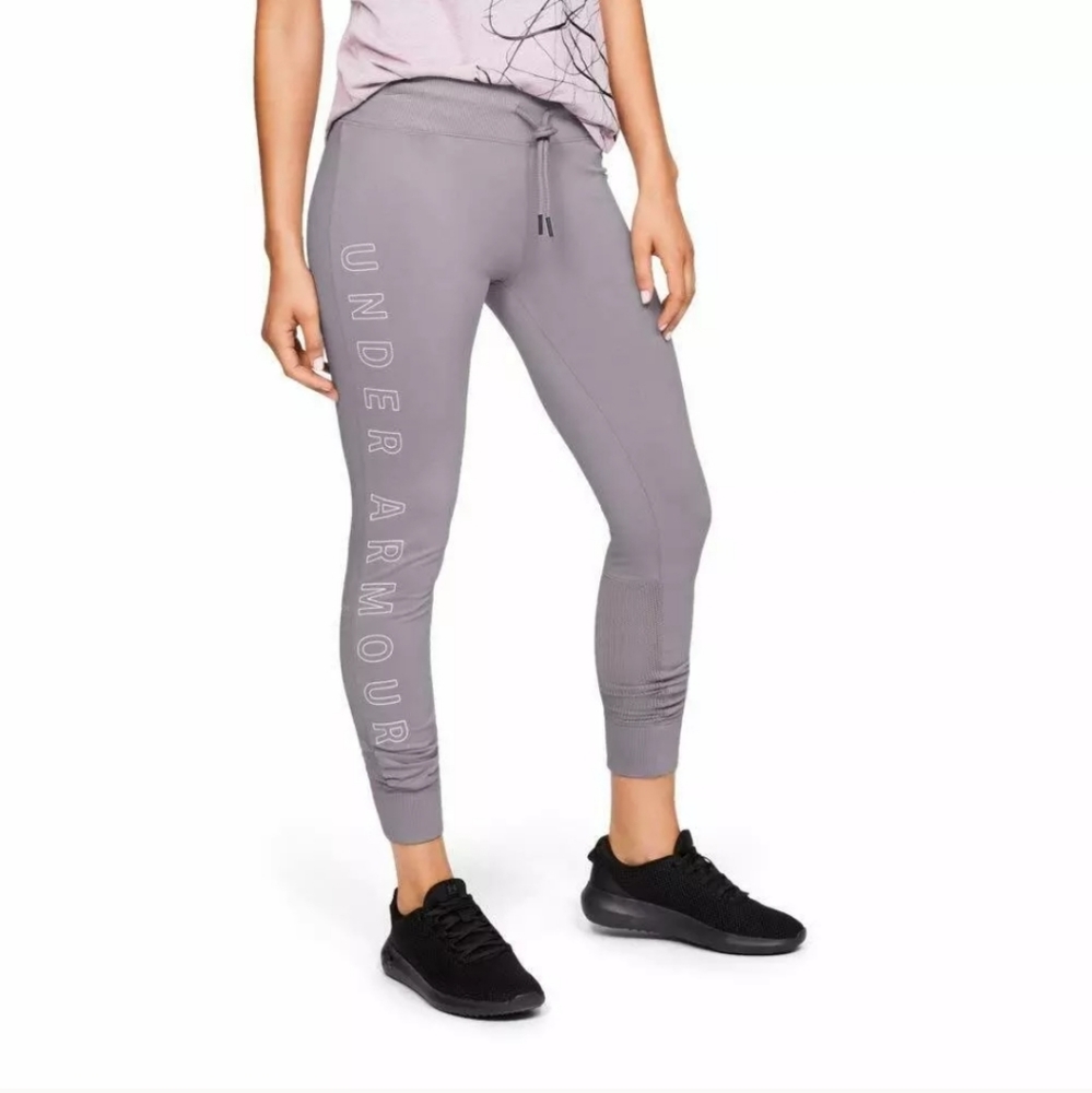 Under Armour Women's Favorite Jogger -
